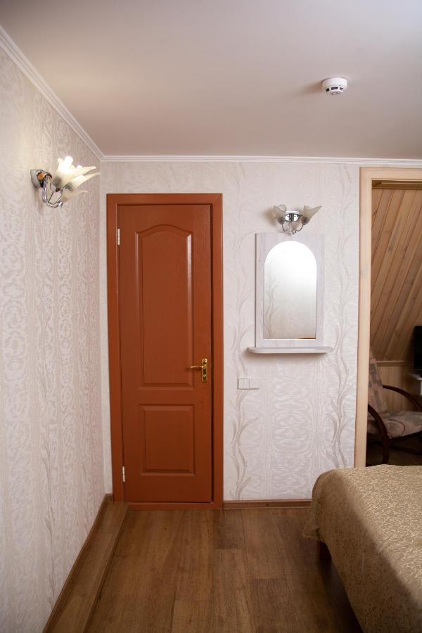 Hotel Piligrim 2 Mykolaïv Esterno foto