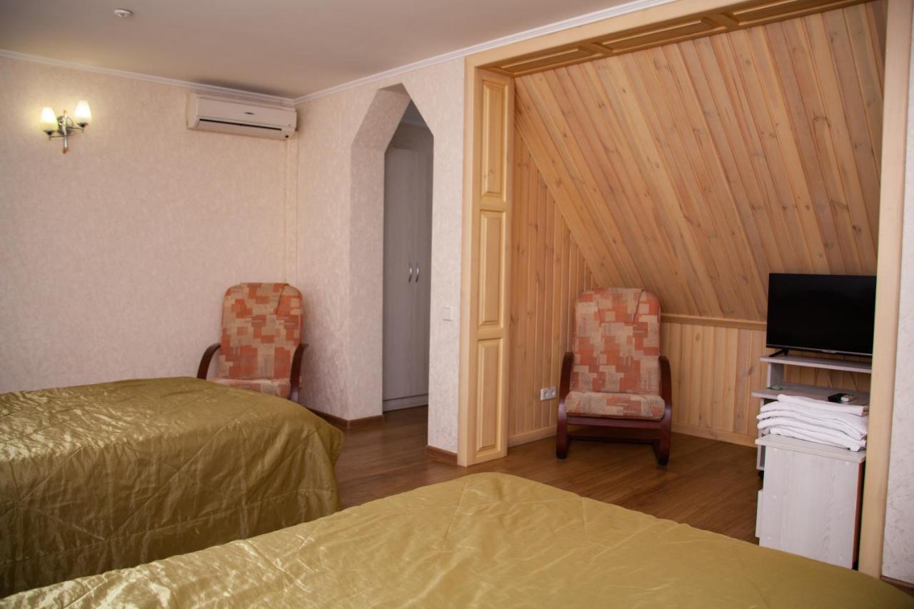 Hotel Piligrim 2 Mykolaïv Esterno foto